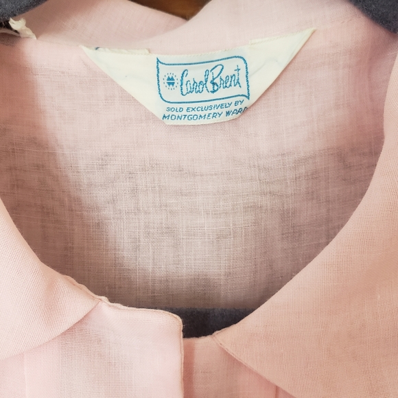 60s Vintage Pink Scallop Dress - Small - Picture 5 of 9